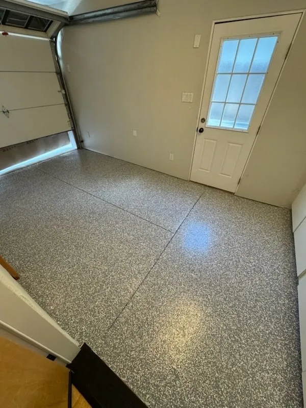 Single-car garage epoxy transformation in Dana Point