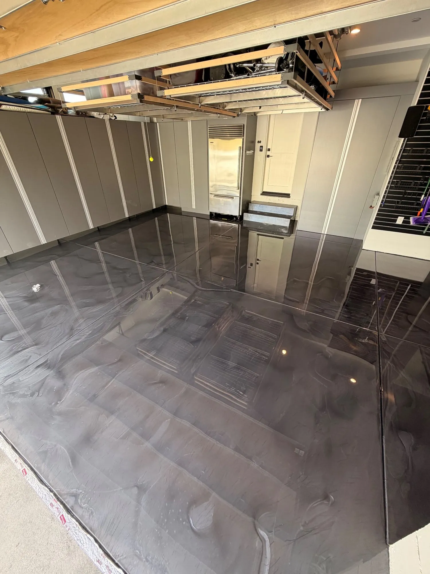 2-car metallic epoxy garage in Corona del Mar, photo 2