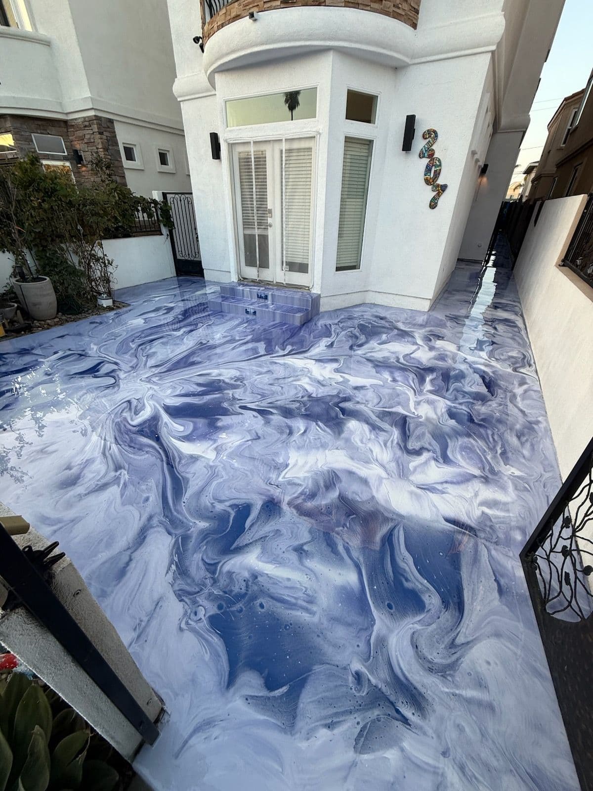 Modern Metallic Epoxy Floor in Huntington Beach